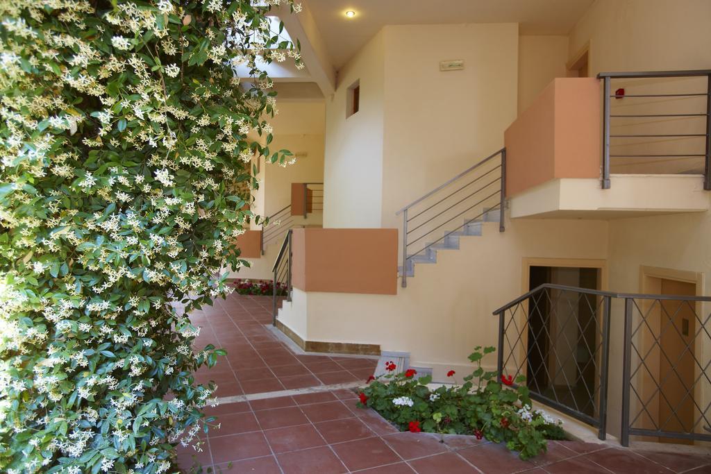 Portes Beach Hotel Néa Potídea Kültér fotó